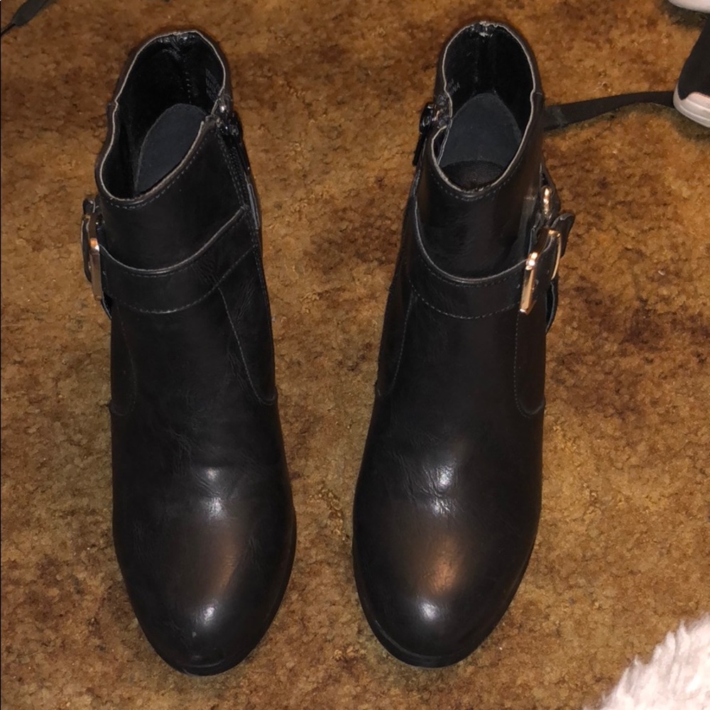 Black Boots